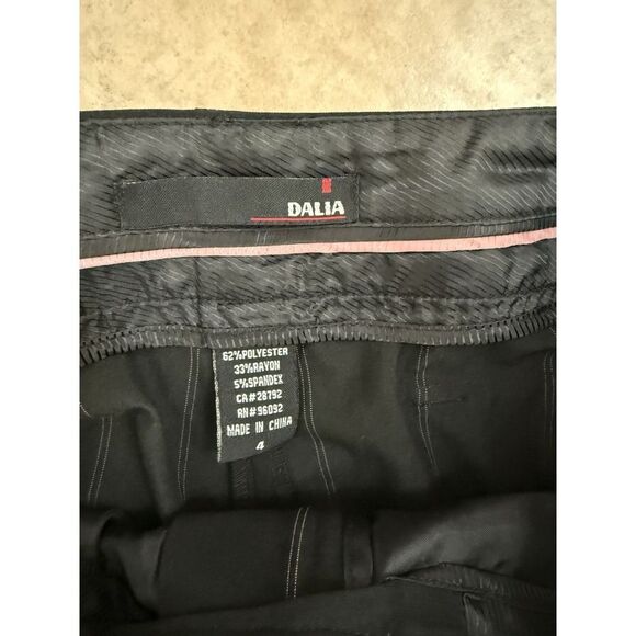 Dalia Black Pinstripe High Rise Vintage Dress Pants, Size 4. Womens - Picture 6 of 6